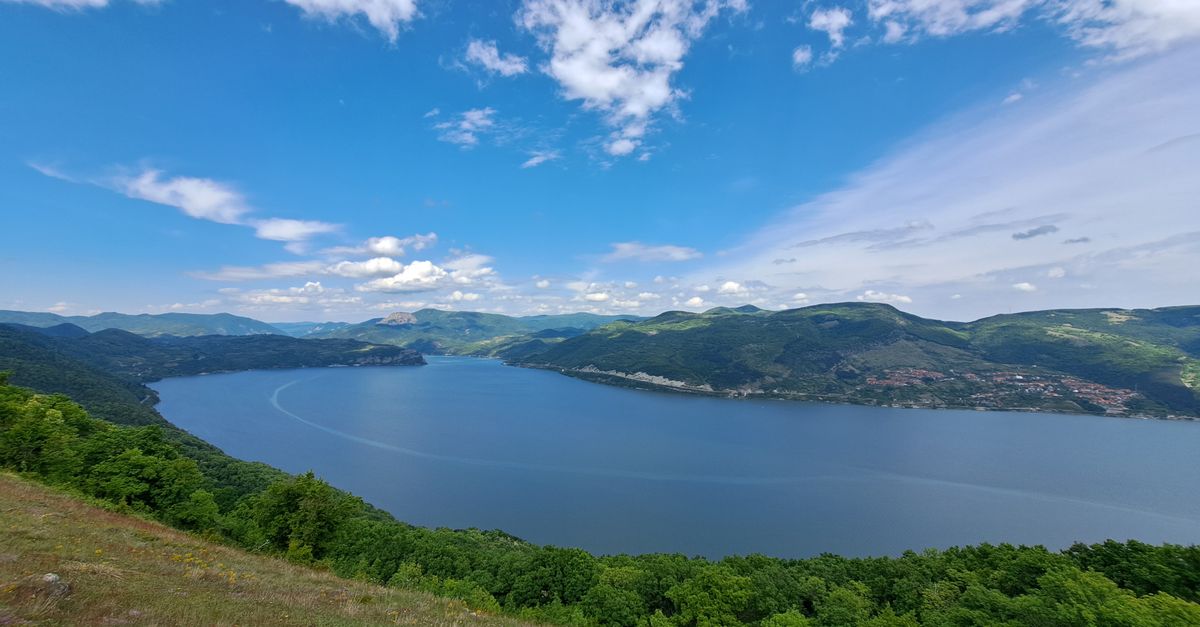 Panoramic view of the Danube River winding through the Iron Gates Gorge