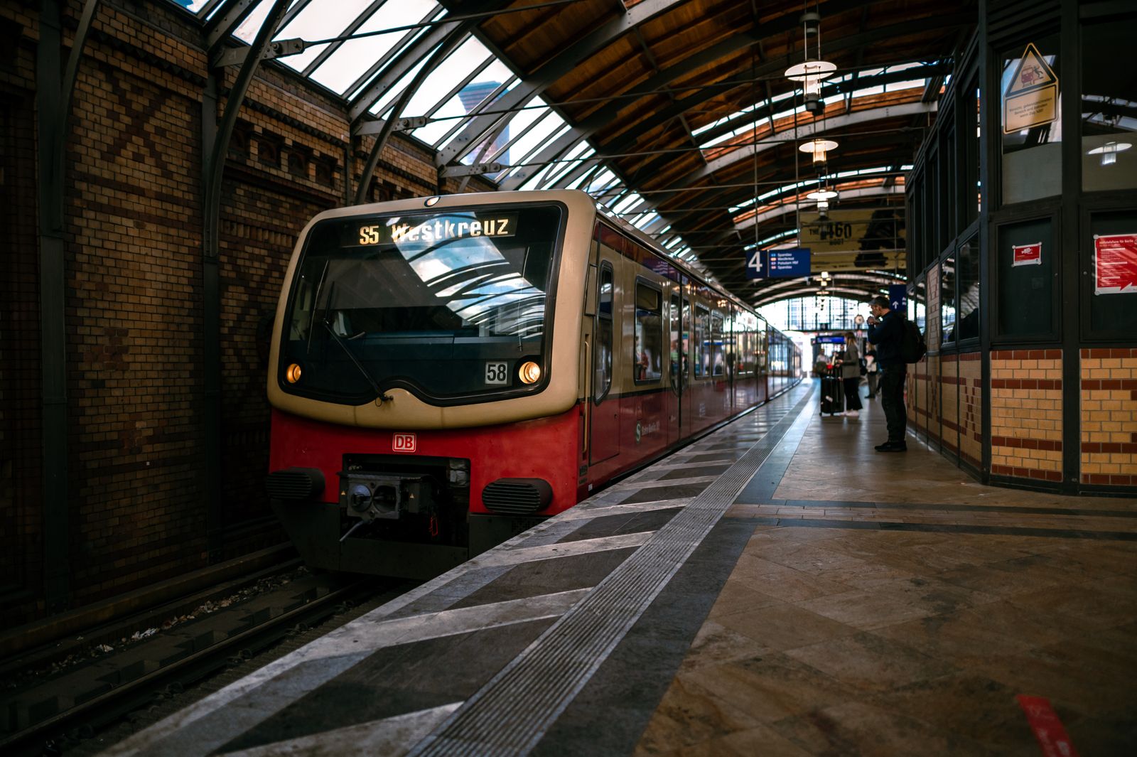 Indoor railway station